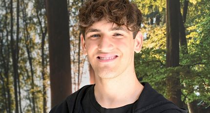 Foto ET: Alexander Elsner hat Ausbildung bei der Eifel Tourismus GmbH begonnen.