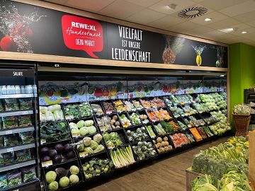 Bild (REWE Hundertmark): Gemüseabteilung