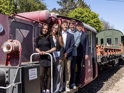 Foto (RB Westeifel ): v.l.: Sarah Hack, Julia Rulewska, Lennart Klasen, Justus Kauth und Marius Reusch.